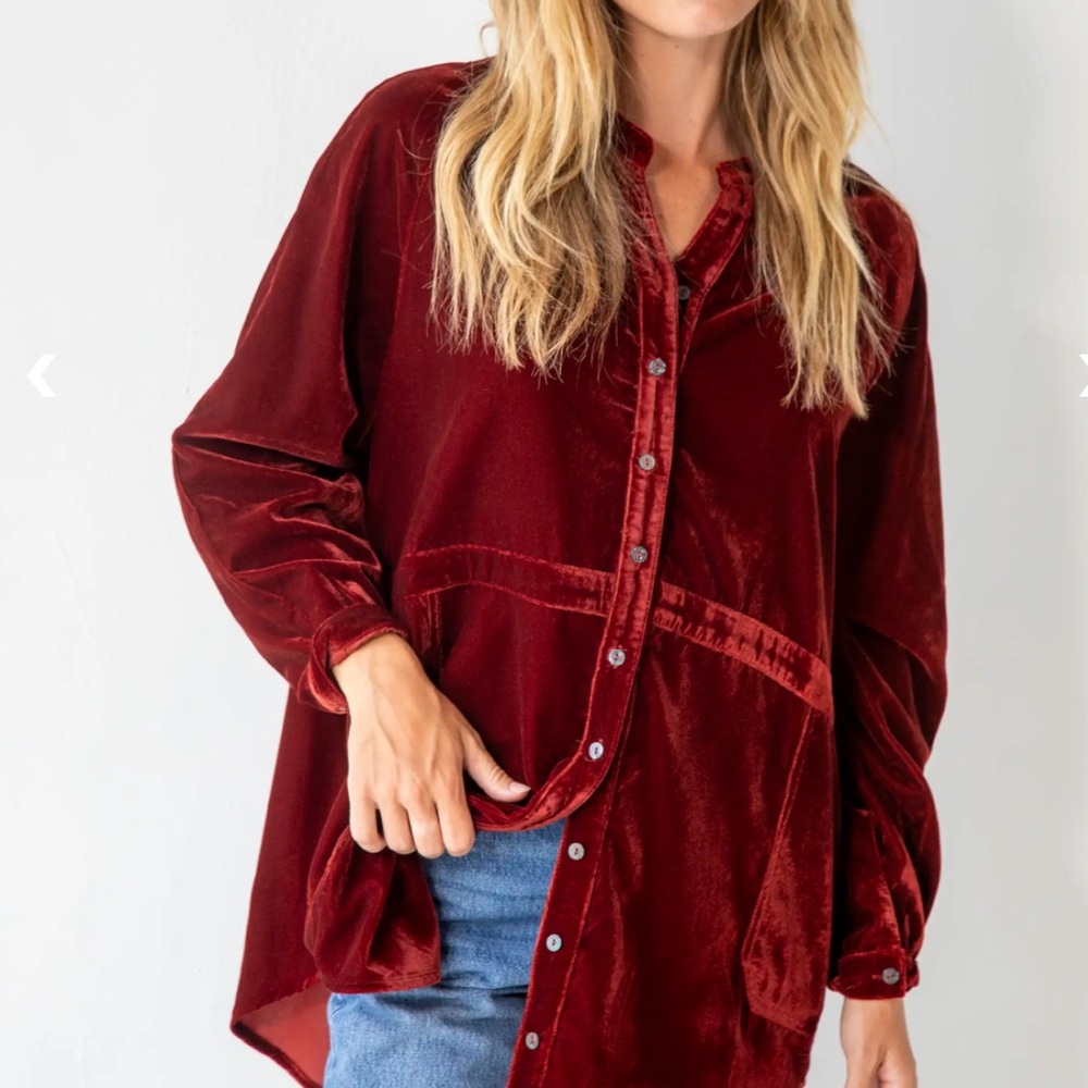 Natural Life Laid Back Velvet Button Down - Rust Size XS